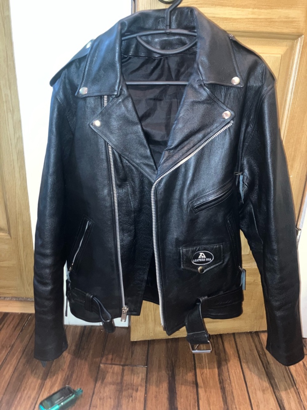 Leather USA Black Men's Classic Biker Jacket